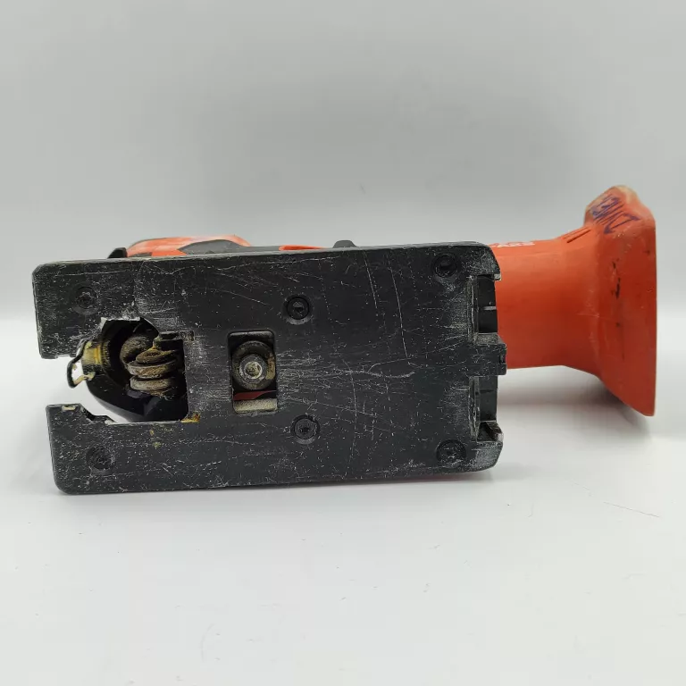 WYRZYNARKA AKUMULATOROWA HILTI SJT 6-A22