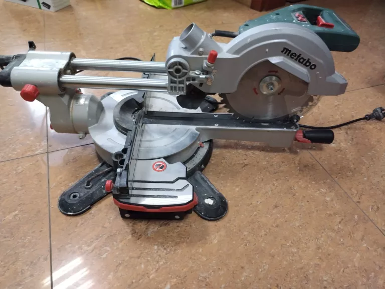 UKOŚNICA METABO KGS 216 M