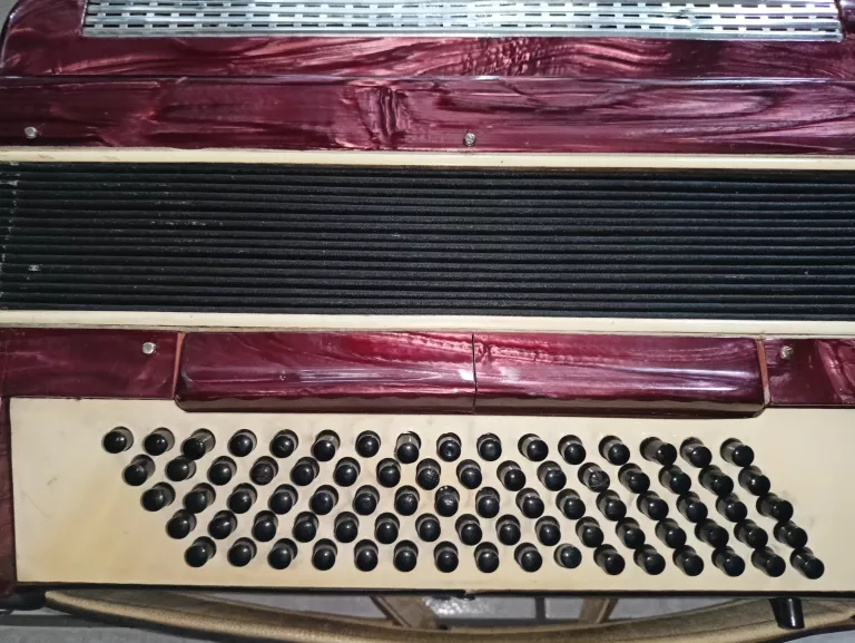 AKORDEON VICTORIA 2 80 BASOW