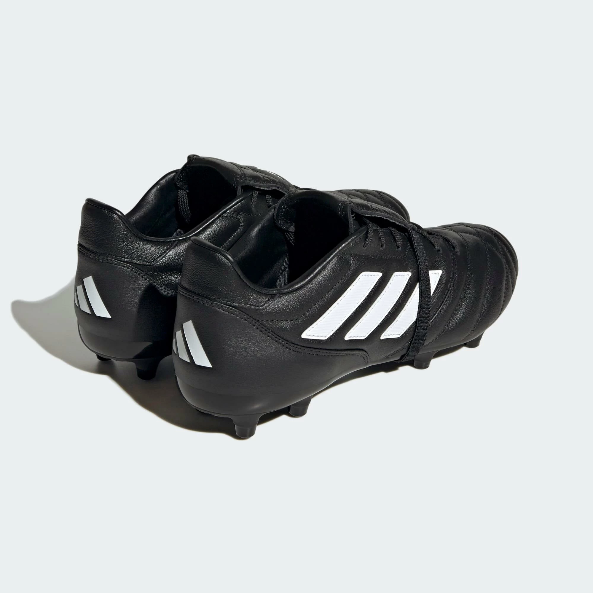 buty-do-pilki-noznej-adidas-copa-gloro-fg-r-40-ean-gtin-4066748438839