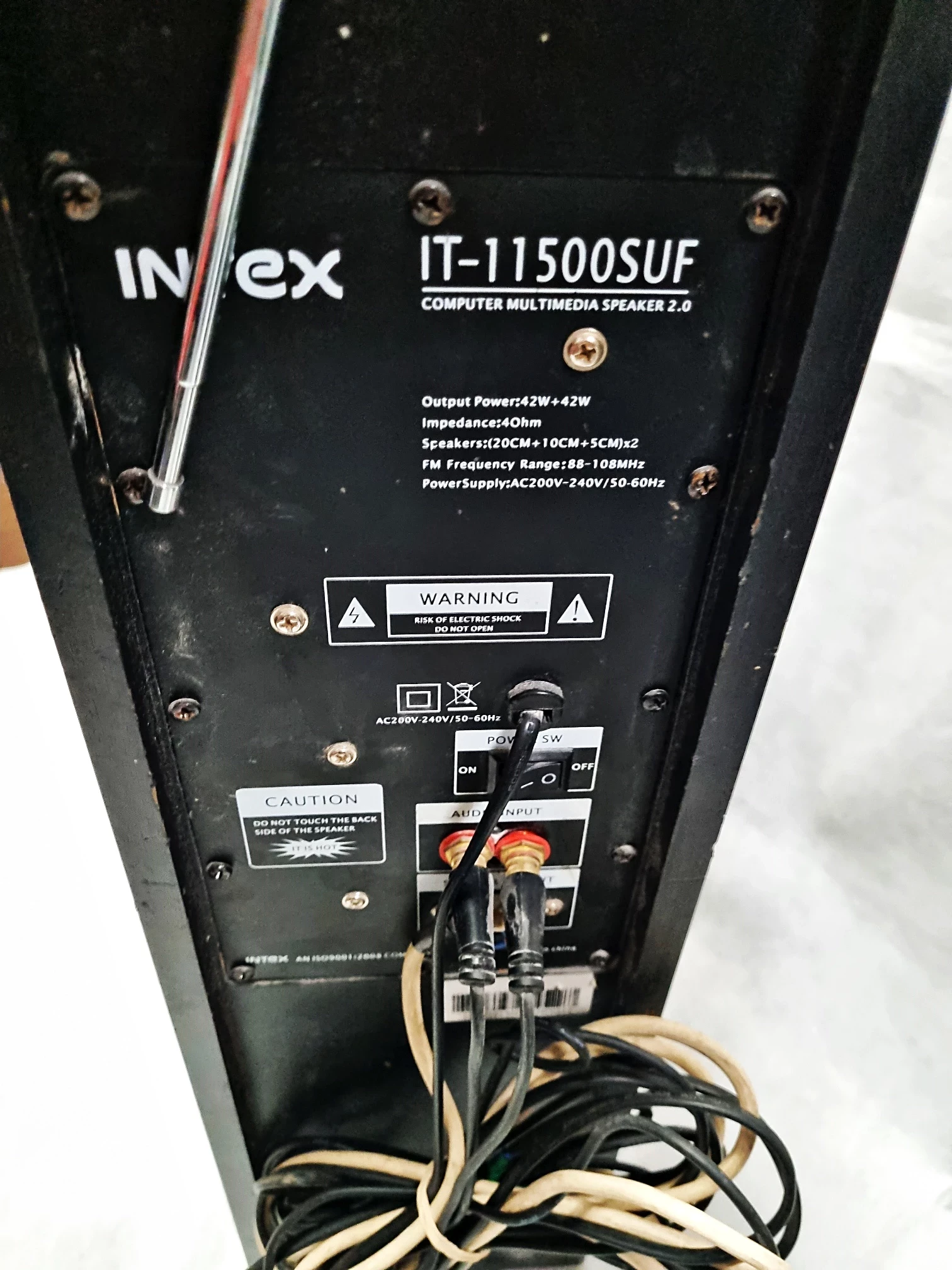 zestaw-kolumn-intex-it-11500suf-okablowanie-model-it-11500suf