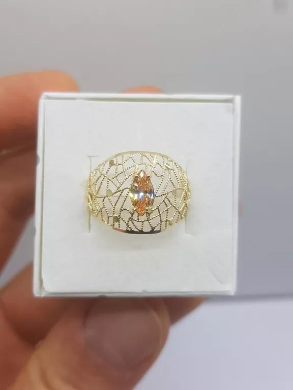 WYRÓB JUBILERSKI PIERŚCIONEK "KOSZYCZEK" 585