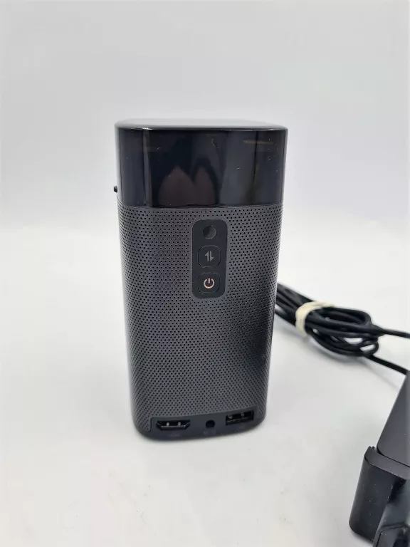 projektor-mobilny-nebula-apollo-d2410-stan-uzywany