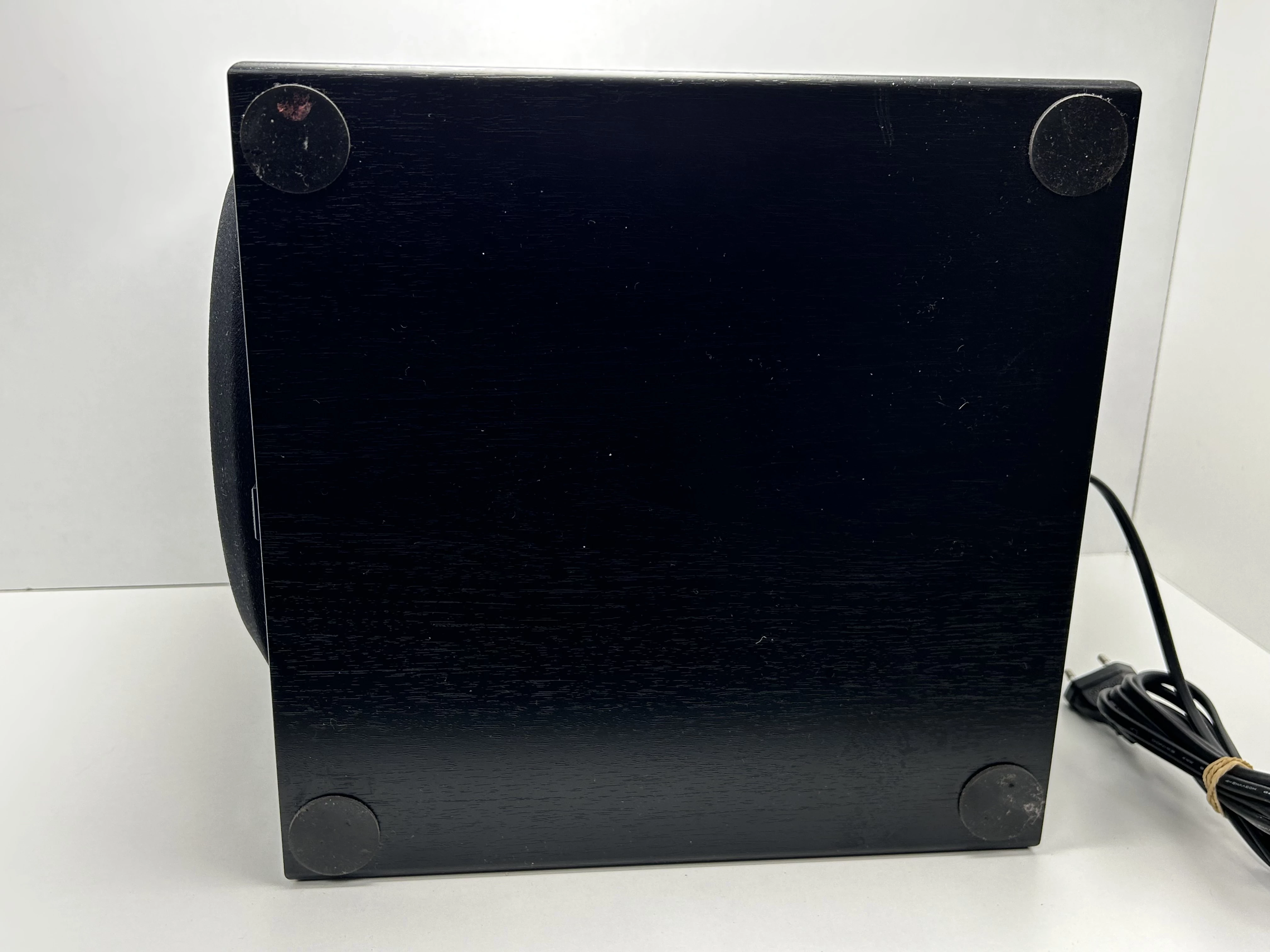 subwoofer-aktywny-yamaha-yst-sw012-stan-uzywany