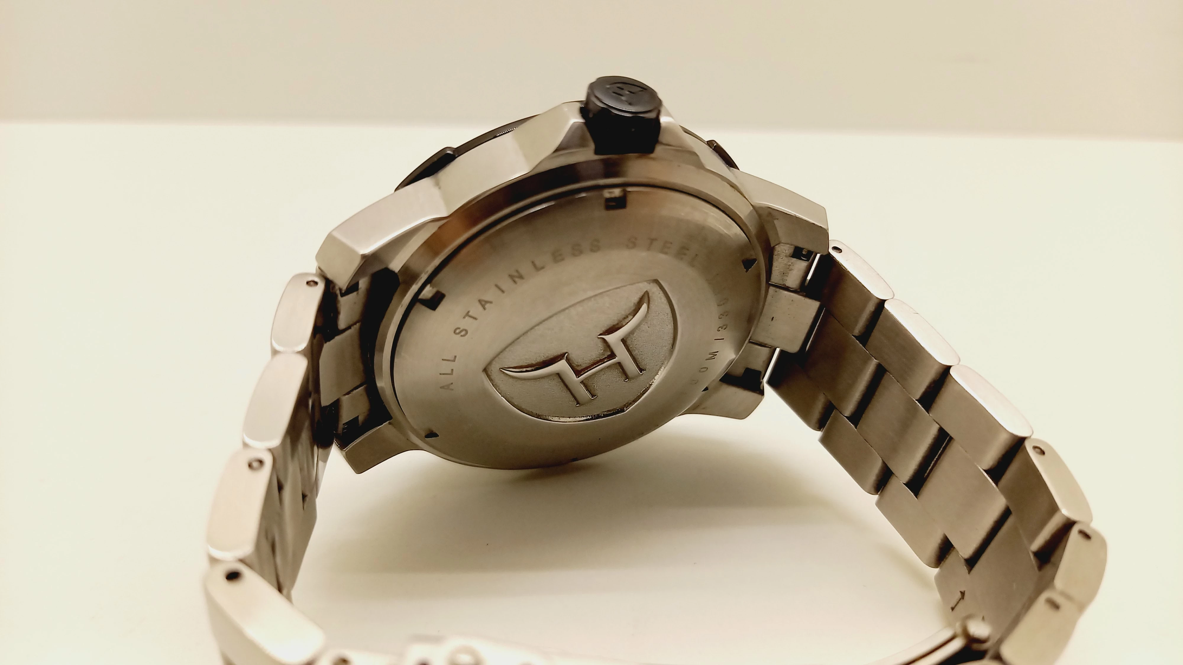 zegarek-harding-hs04-zobacz-mechanizm-kwarcowy