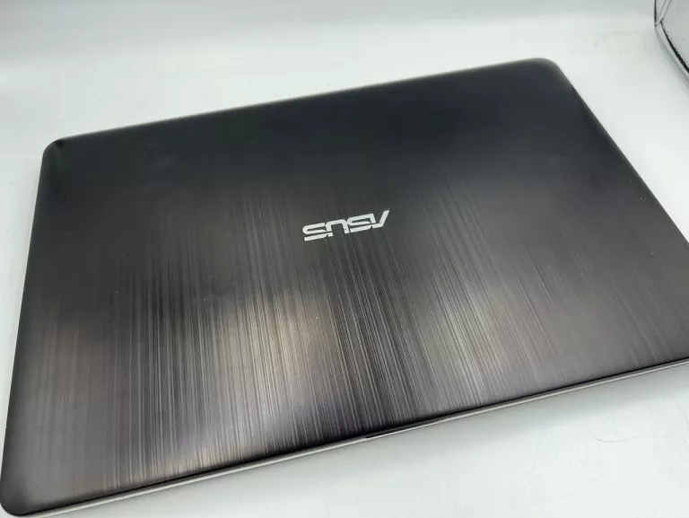 LAPTOP ASUS A540U Z ZASILACZEM !