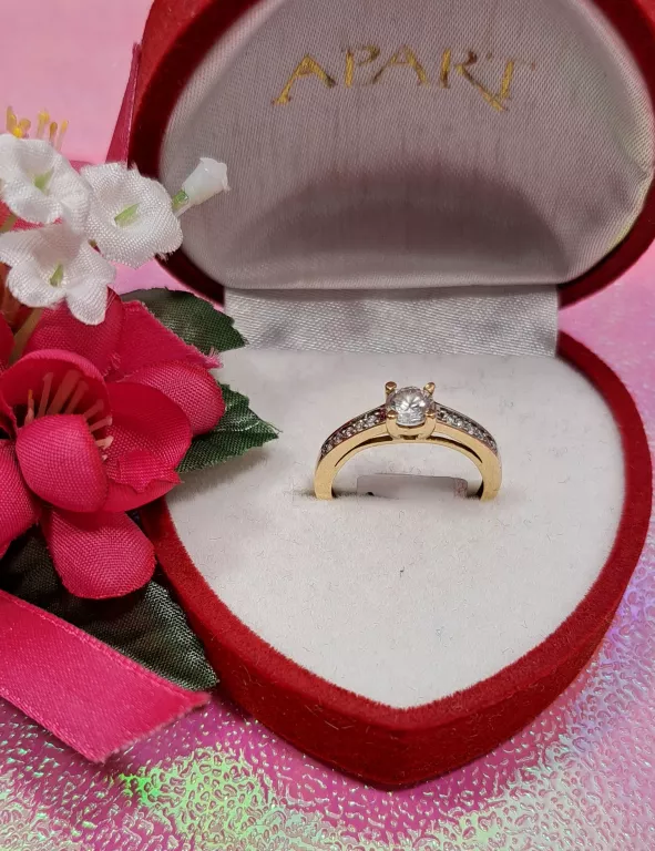 ŚLICZNY ZŁOTY PIERŚCIONEK 2,49GR 585PR