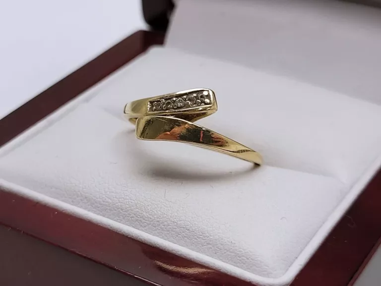 zloty-pierscionek-z-cyrkoniami-172g-pr585-roz16-kamien-17088-128