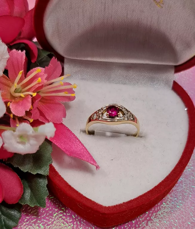 nietuzinkowy-zloty-pierscionek-240gr-585pr-dworcowa-1a-pisz