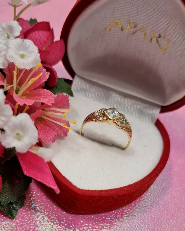 ŚLICZNY ZŁOTY PIERŚCIONEK 2,40GR 585PR