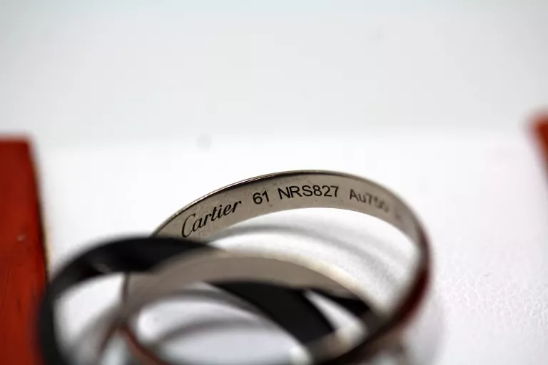 ZŁOTA OBRĄCZKA TRINITY CARTIER 750 7,70G R:19