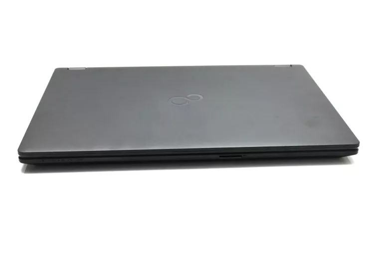 FUJITSU LIFEBOOK E4511 15,6" INTEL CORE I3