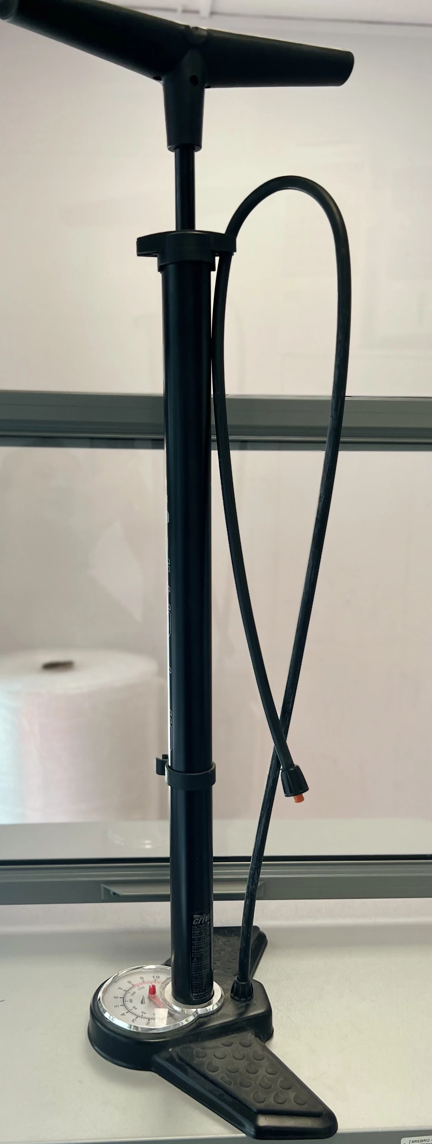 pompka-stojaca-crivit-zdjecia-wroclawska-80-legnica