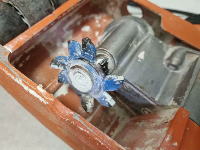 frezarka-bruzdownica-spit-f40-w-walizce-marka-spit