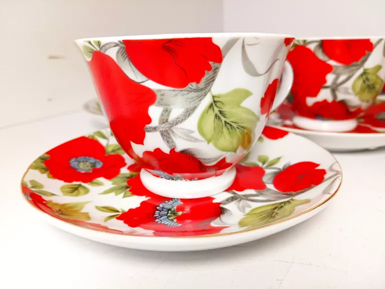 ZESTAW FILIŻANEK ZE SPODKAMI AFFEK PORCELANA