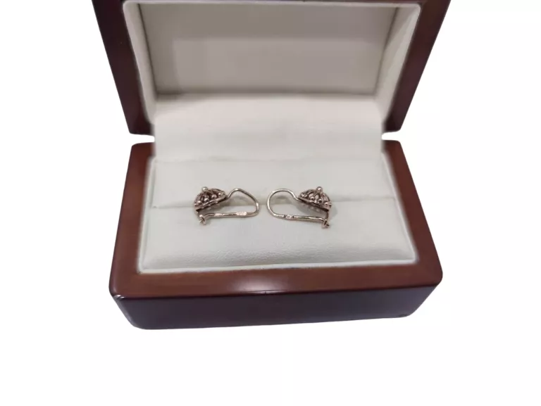 delikatne-zlote-kolczyki-583-rosyjskie-zloto-rodzaj-wyrob-jubilerski