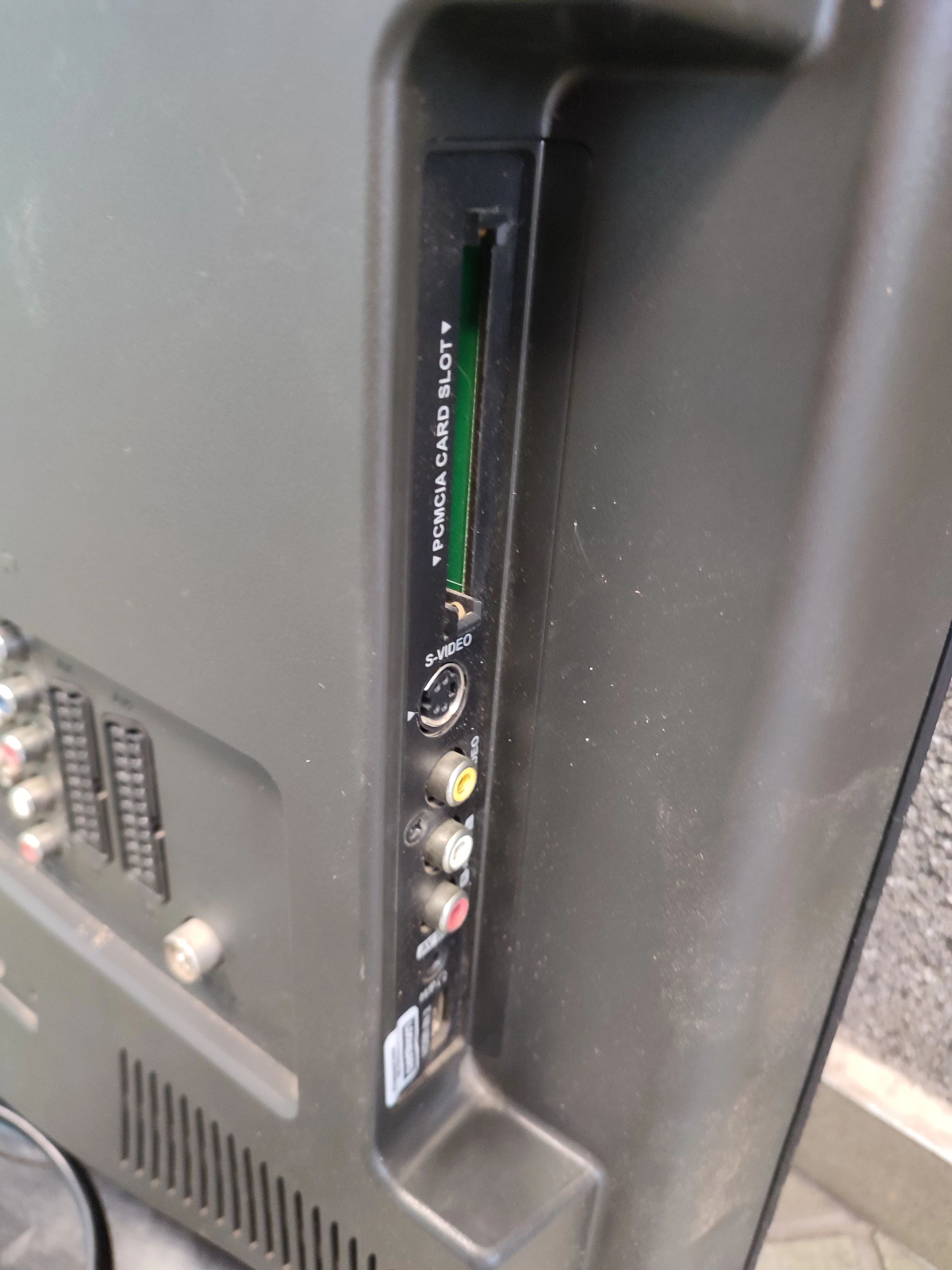 telewizor-lg-19-cali-19lg3000-smart-tv-nie