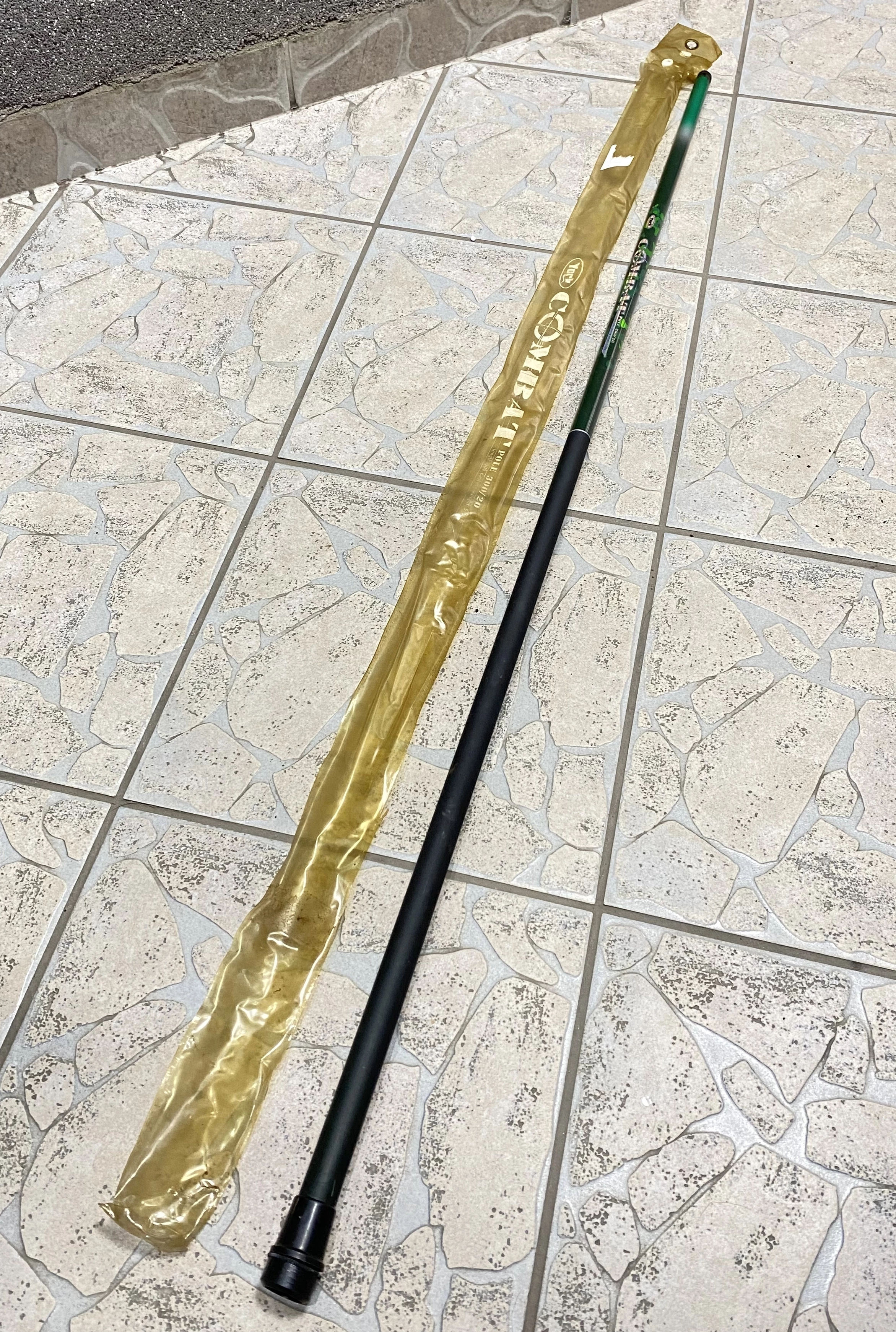 wedka-combat-30020-rynek-52-dzierzoniow