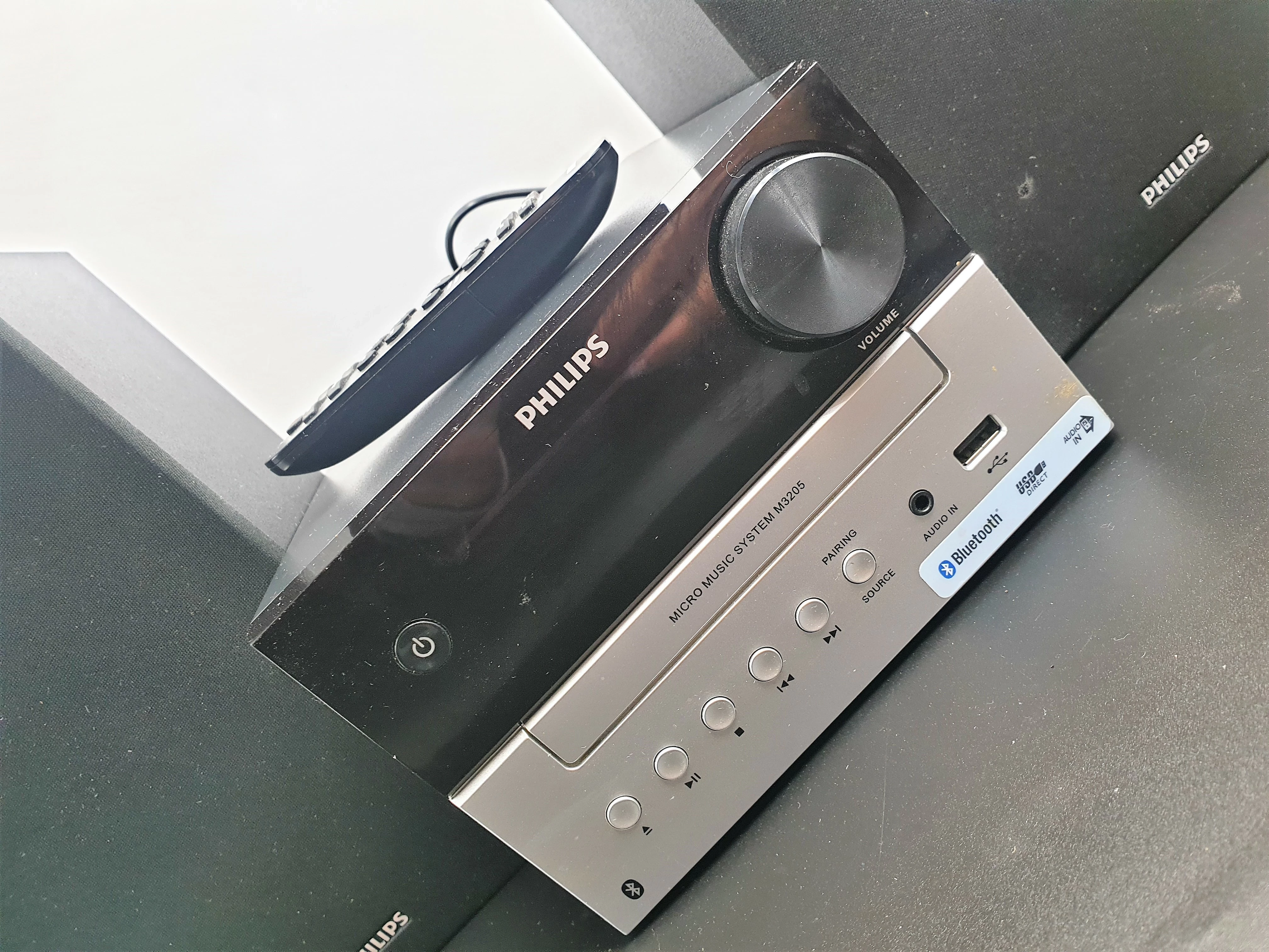 wieza-philips-tam3205-mp3usbbt-stan-uzywany