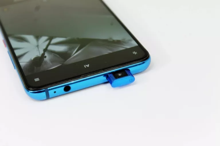 TELEFON XIAOMI MI 9T PRO 6/128 GB STAN BDB