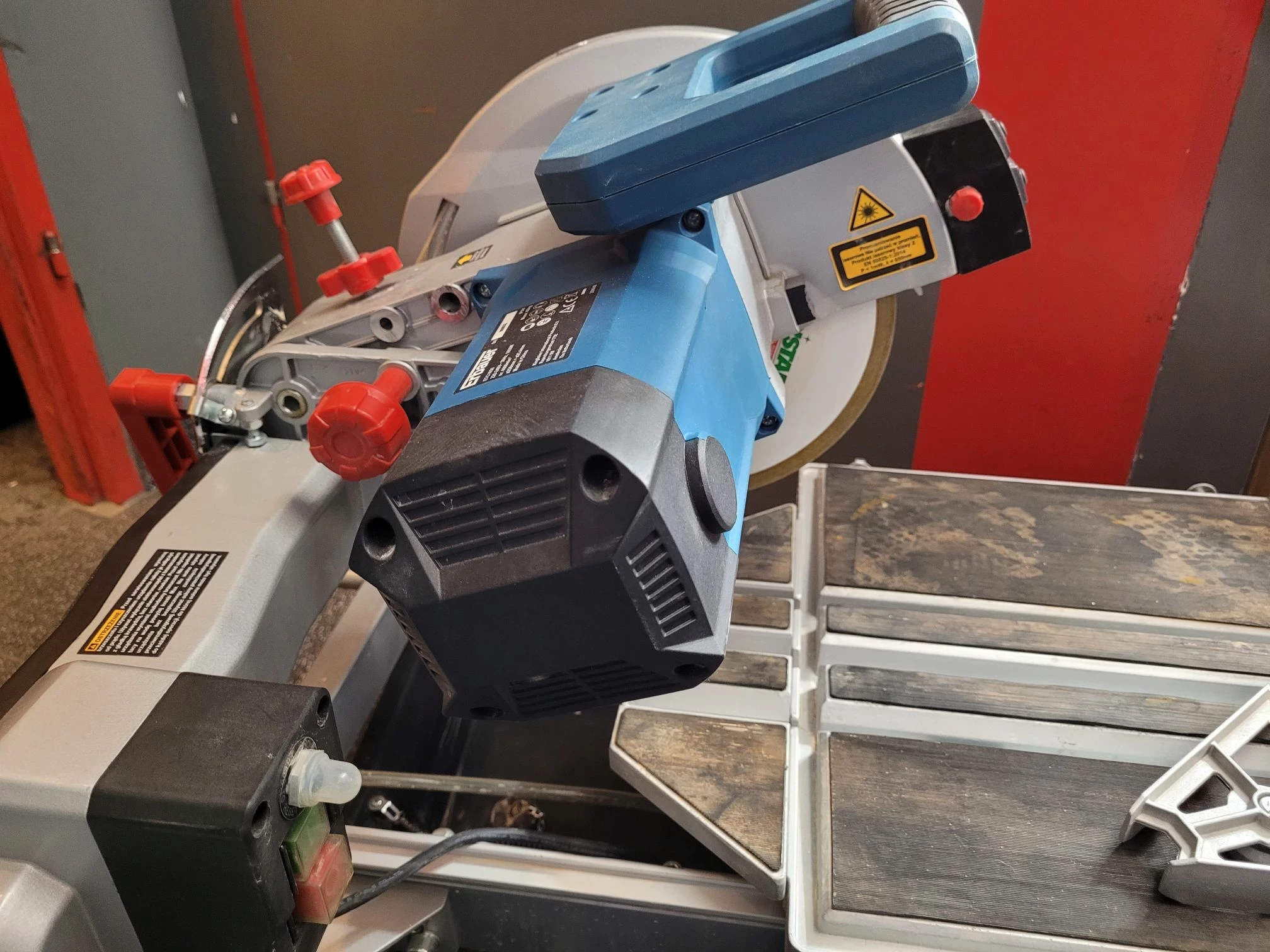 erbauer-przycinarka-do-glazury-1650w-etc1650-kod-producenta-etc1650