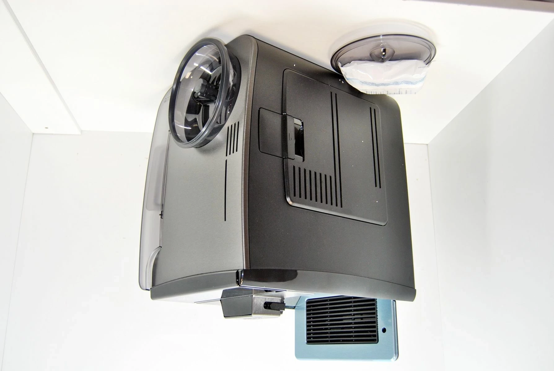 ekspres-siemens-eq6-plus-s700-gwarancja-stan-uzywany