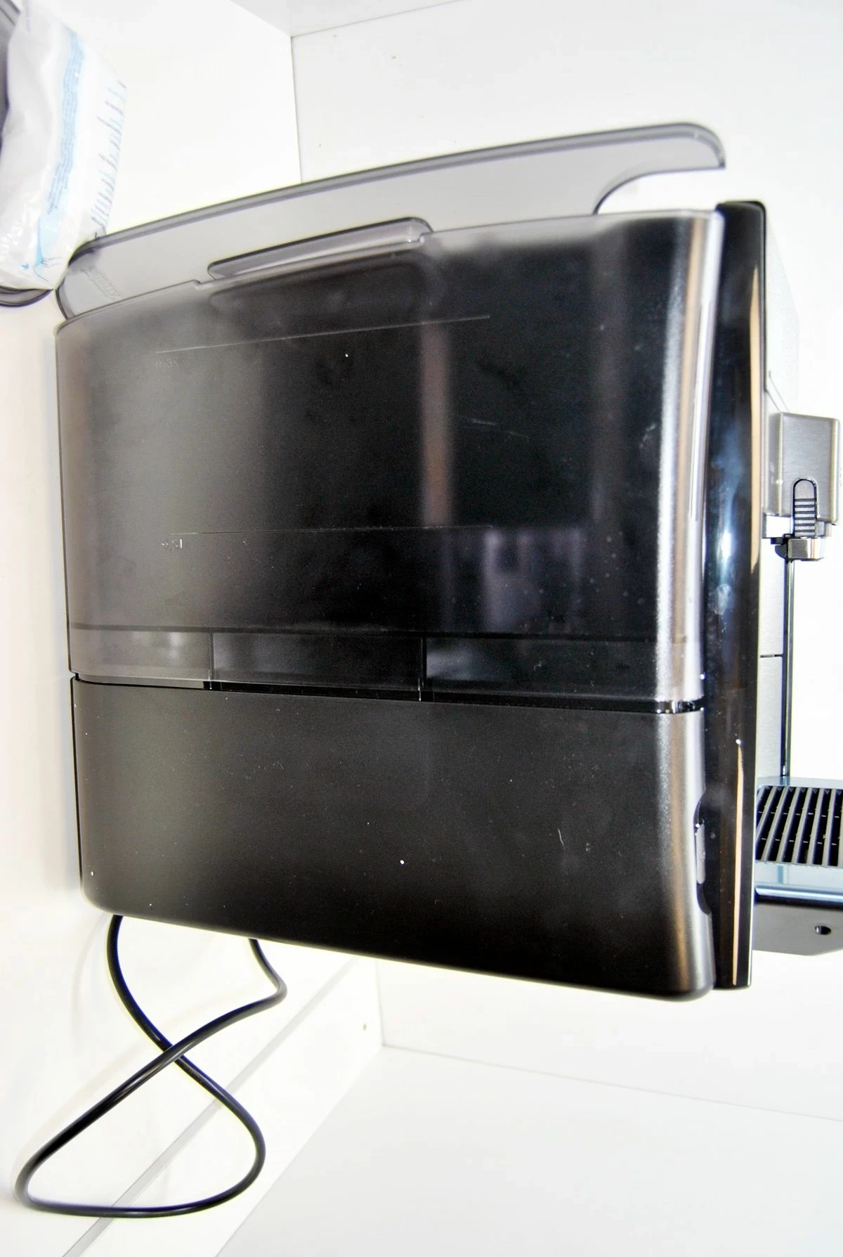 ekspres-siemens-eq6-plus-s700-gwarancja-kolor-dominujacy-srebrnyszary