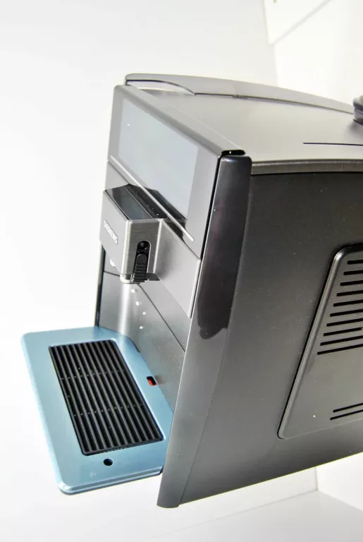 ekspres-siemens-eq6-plus-s700-gwarancja-marka-siemens