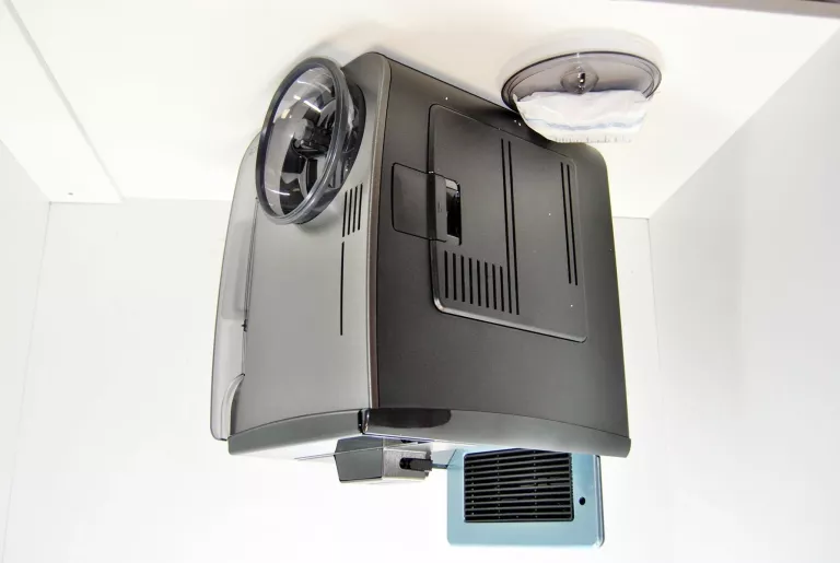 ekspres-siemens-eq6-plus-s700-gwarancja-stan-uzywany