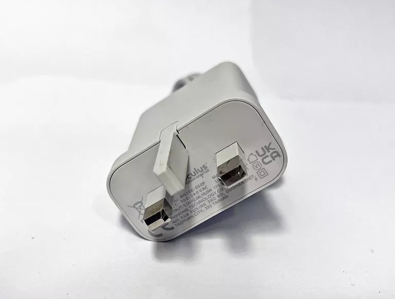 gogle-vr-oculus-quest-2-pulawska-30a-piaseczno