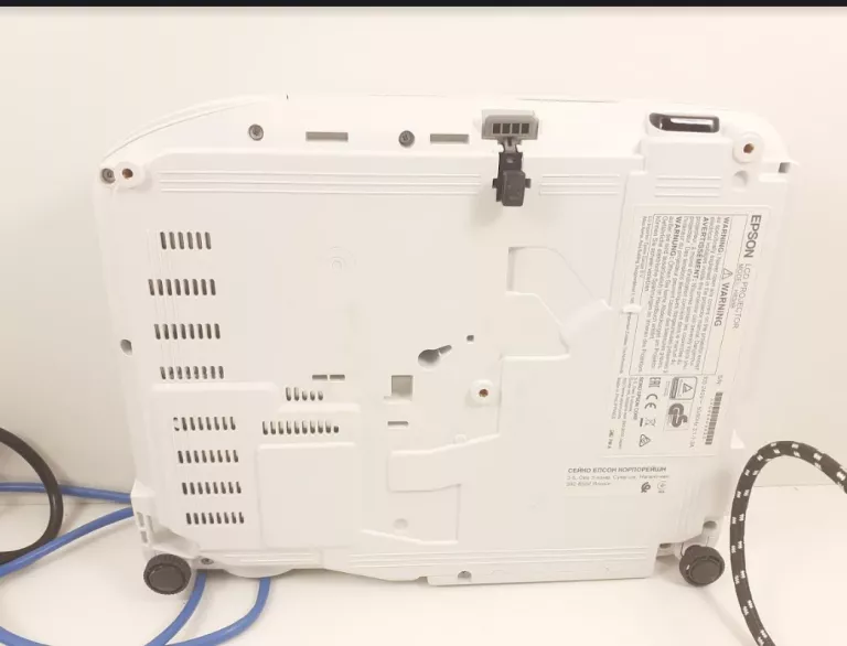 PROJEKTOR EPSON EB S05 / PUD [230223020]