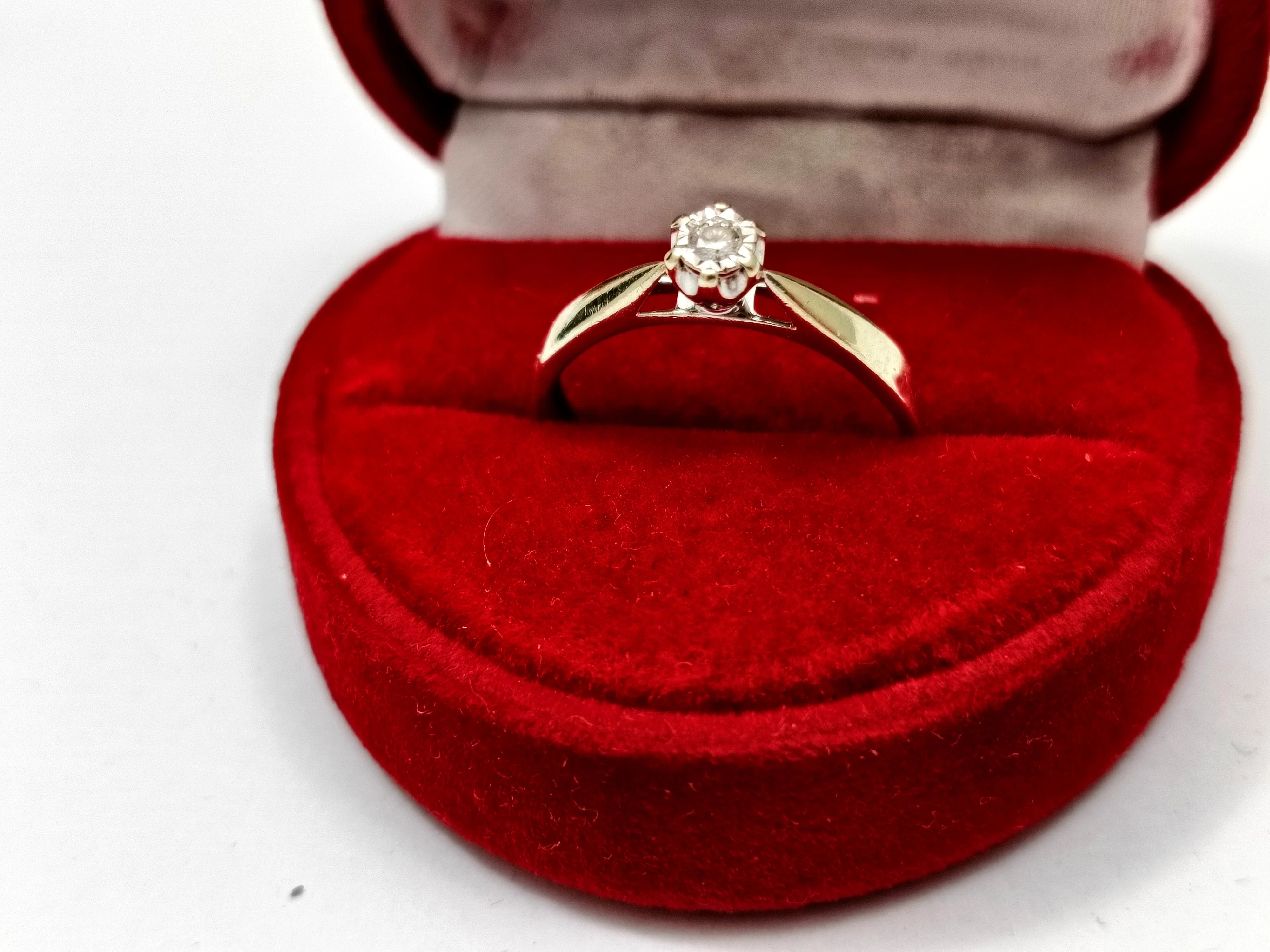 zloty-pierscionek-z-brylantem-164gr-585-ean-gtin-5900025362495