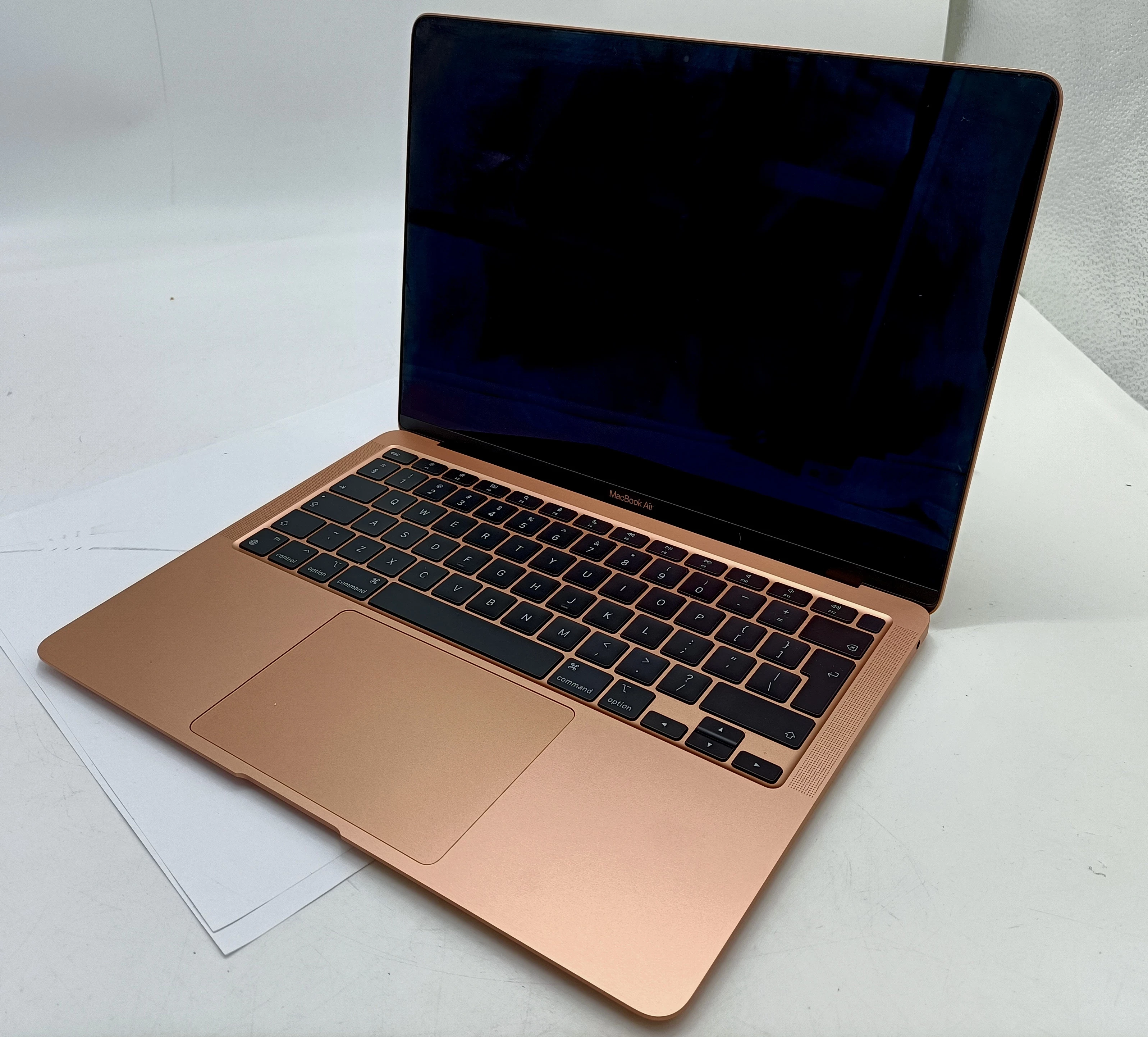 apple-macbook-air-13-m18gb256gb-ssdintmacos-liczba-rdzeni-procesora-8