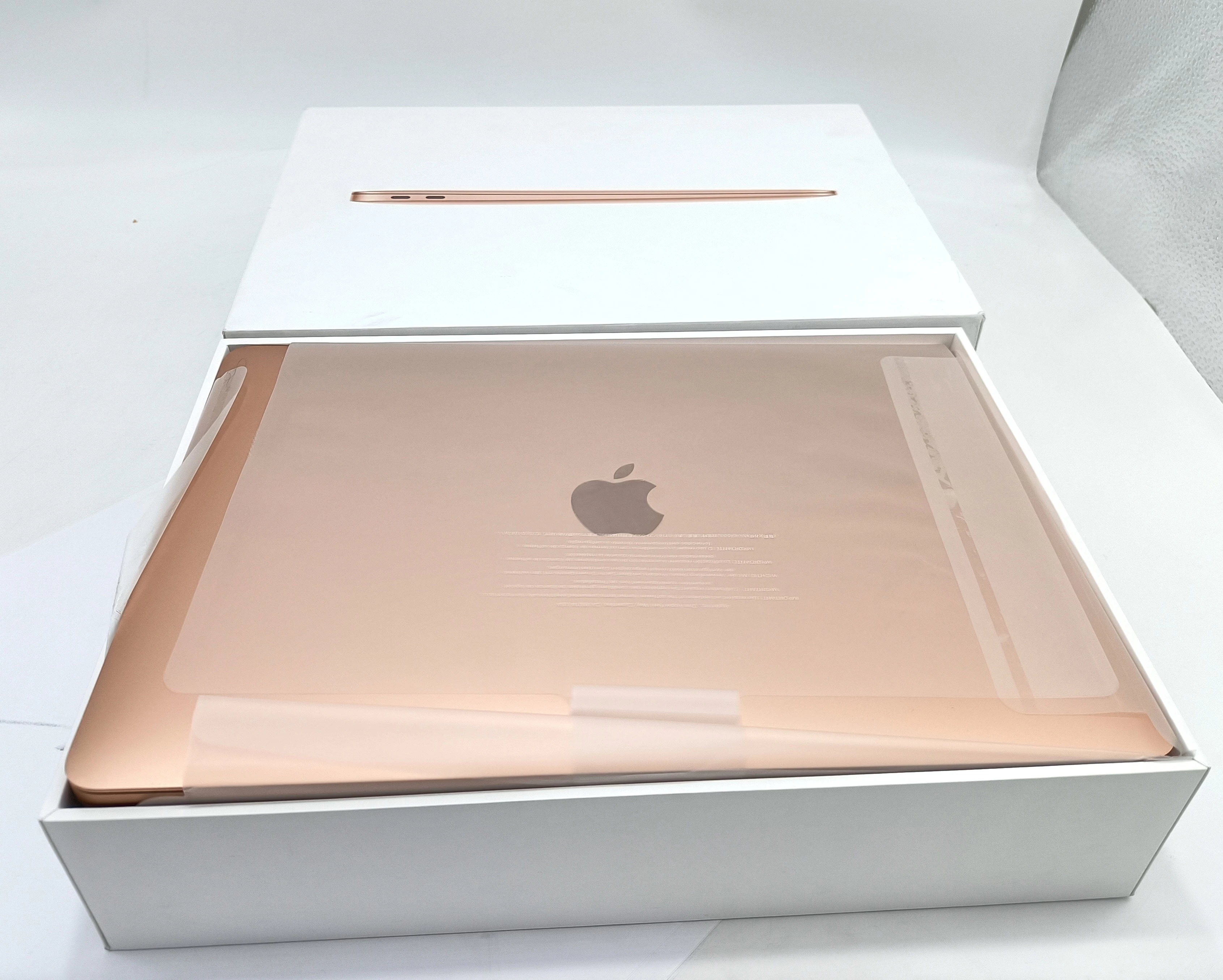 apple-macbook-air-13-m18gb256gb-ssdintmacos-kod-producenta-mgnd3zea