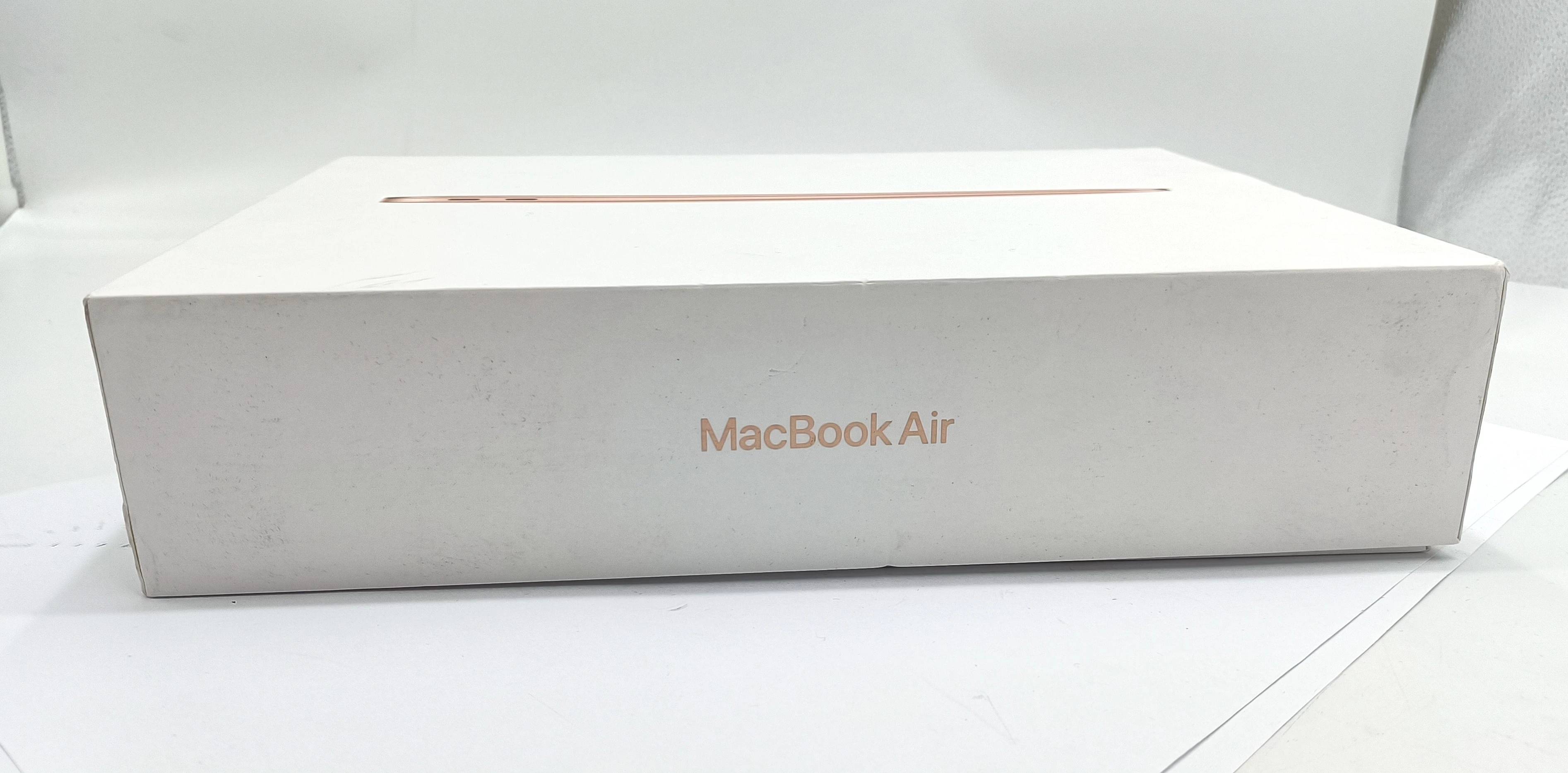 apple-macbook-air-13-m18gb256gb-ssdintmacos-przekatna-ekranu-1330
