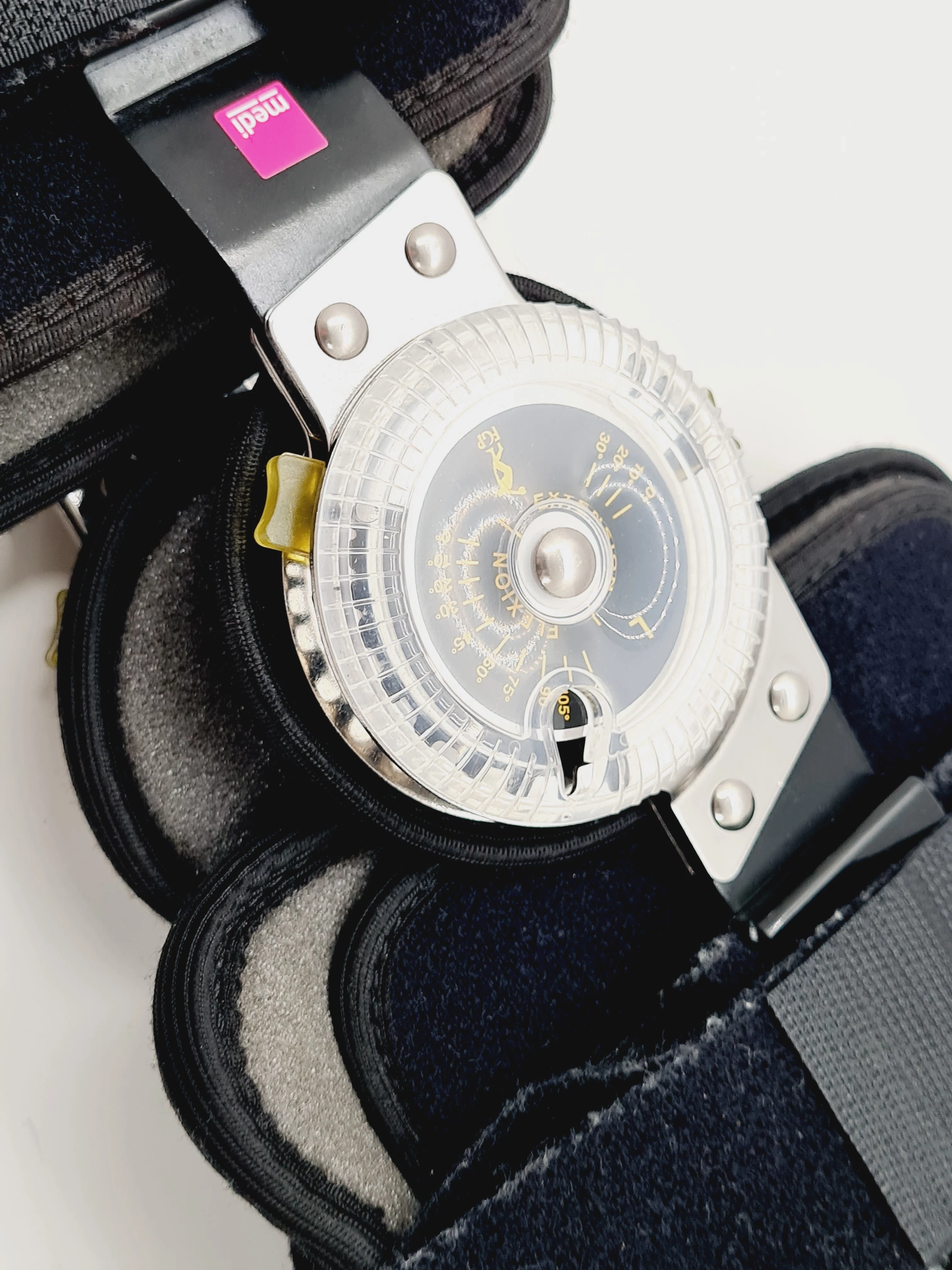 orteza-kolana-medi-protect-4-evo-stan-uzywany