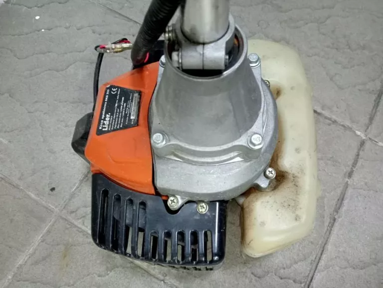 kosa-spalinowa-podkaszarka-lider-gks300-dlugosc-narzedzia-200