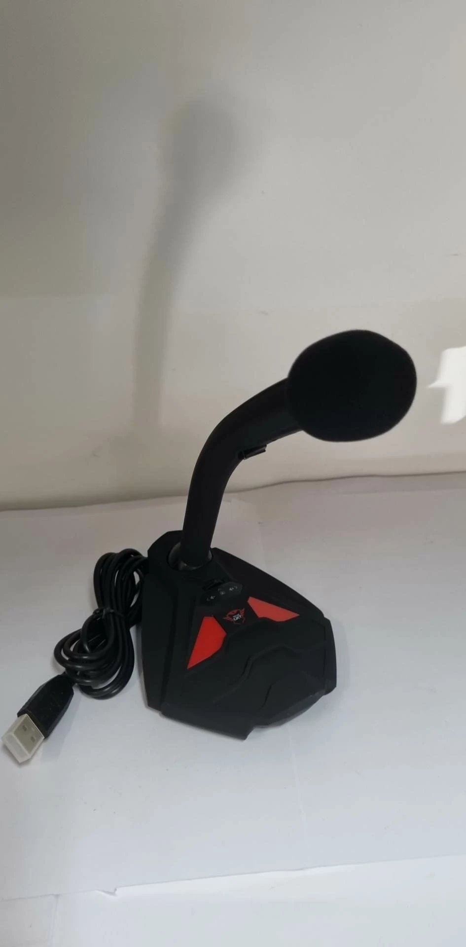 mikrofon-kamerka-internetowa-trust-model-teza-4k