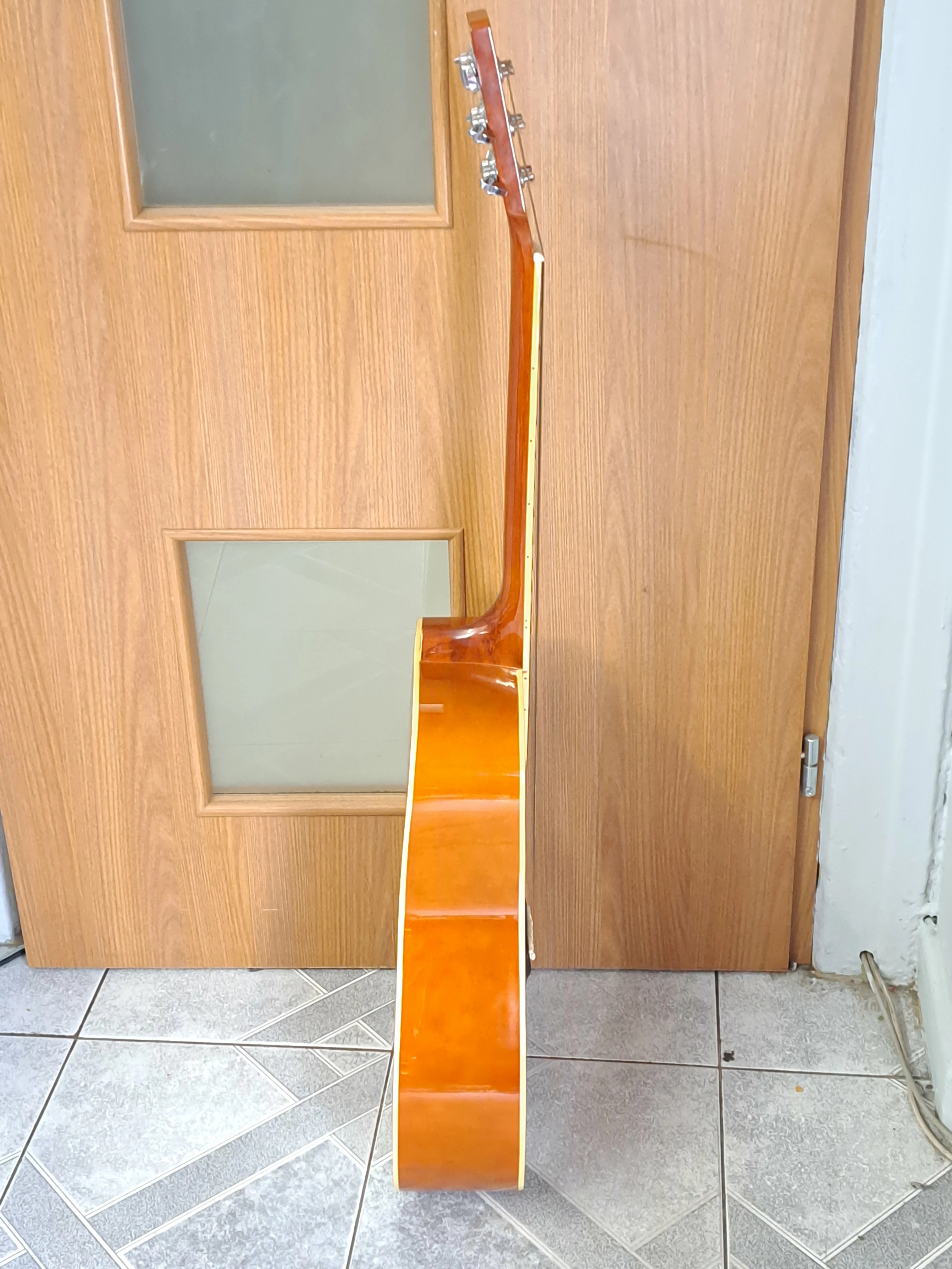 gitara-akustyczna-beltana-okazja-product-id-12af1fe6-4fff-4475-87c8-70288c55c843