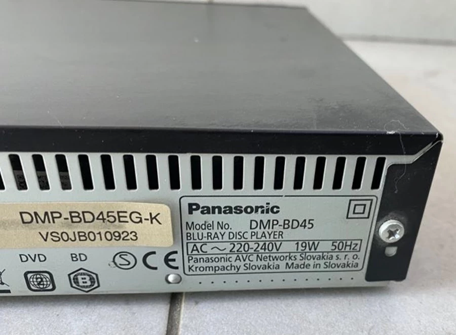 odtwarzacz-dvd-panasonic-dmp-bd45-ean-gtin-285180200703