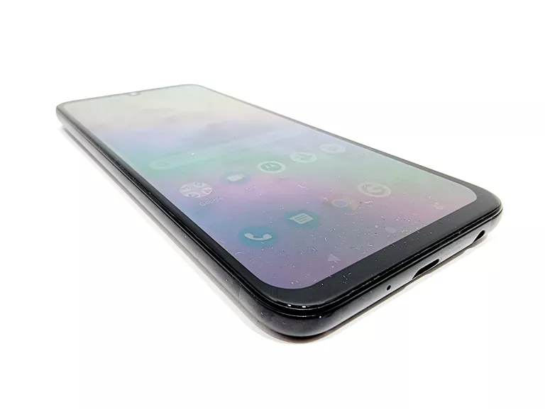 TELEFON MOTOROLA ONE ZOOM/BN