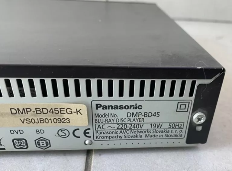 ODTWARZACZ DVD PANASONIC DMP - BD45