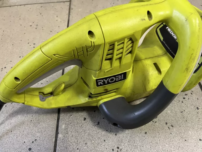 NOŻYCE DO ŻYWOPŁOTU RYOBI RHT 4245