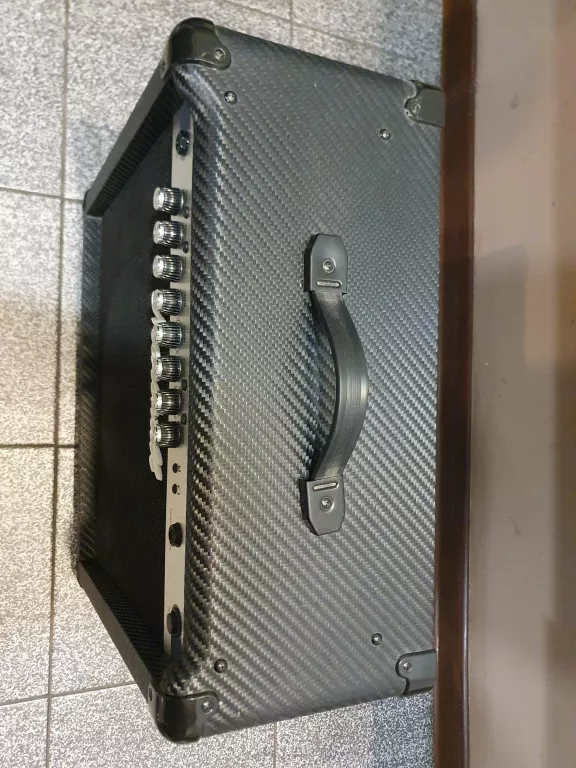 WZMACNIACZ GITAROWY MARSHALL MG30 CFX