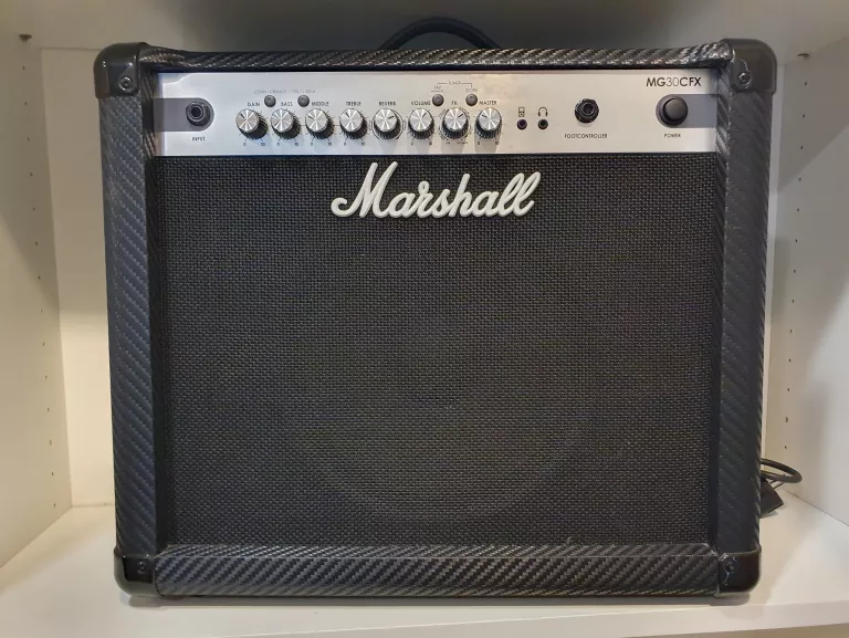 WZMACNIACZ GITAROWY MARSHALL MG30 CFX