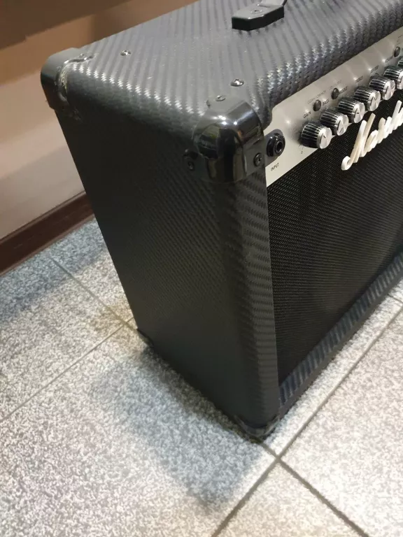 WZMACNIACZ GITAROWY MARSHALL MG30 CFX