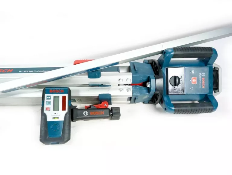 NIWELATOR LINIOWY BOSCH GRL 400 H 20 M IP65