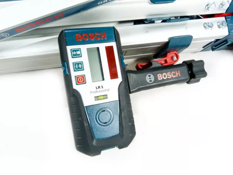 NIWELATOR LINIOWY BOSCH GRL 400 H 20 M IP65