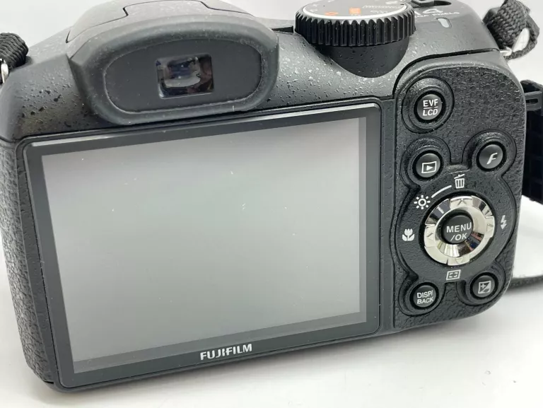 APARAT FUJIFILM FINEPIX S2950