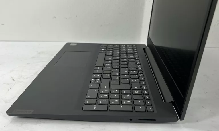 LAPTOP LENOVO V15-IIL 82C5 OPIS!
